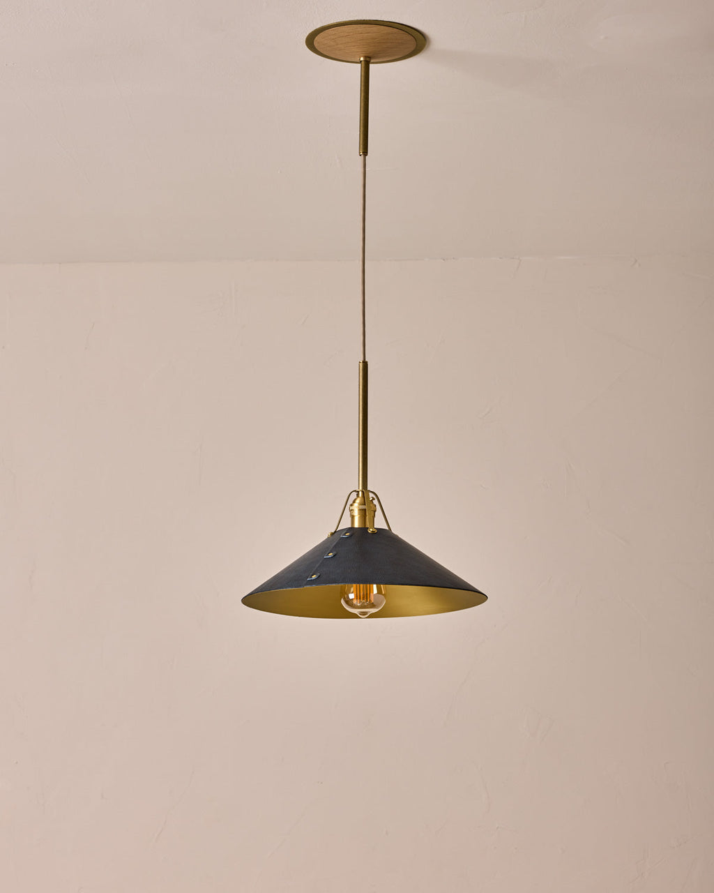 Lostine - Yaffa Pendant