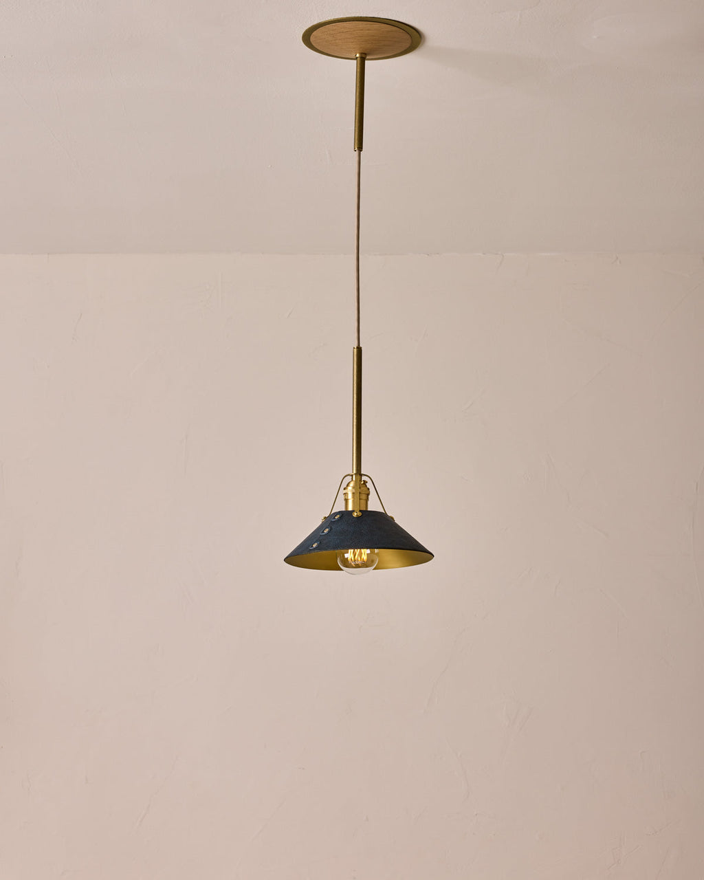 Lostine - Yaffa Pendant