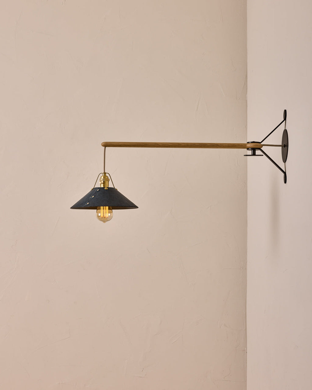 RTO Lighting - YAFFA SWING ARM SCONCE - MEDIUM