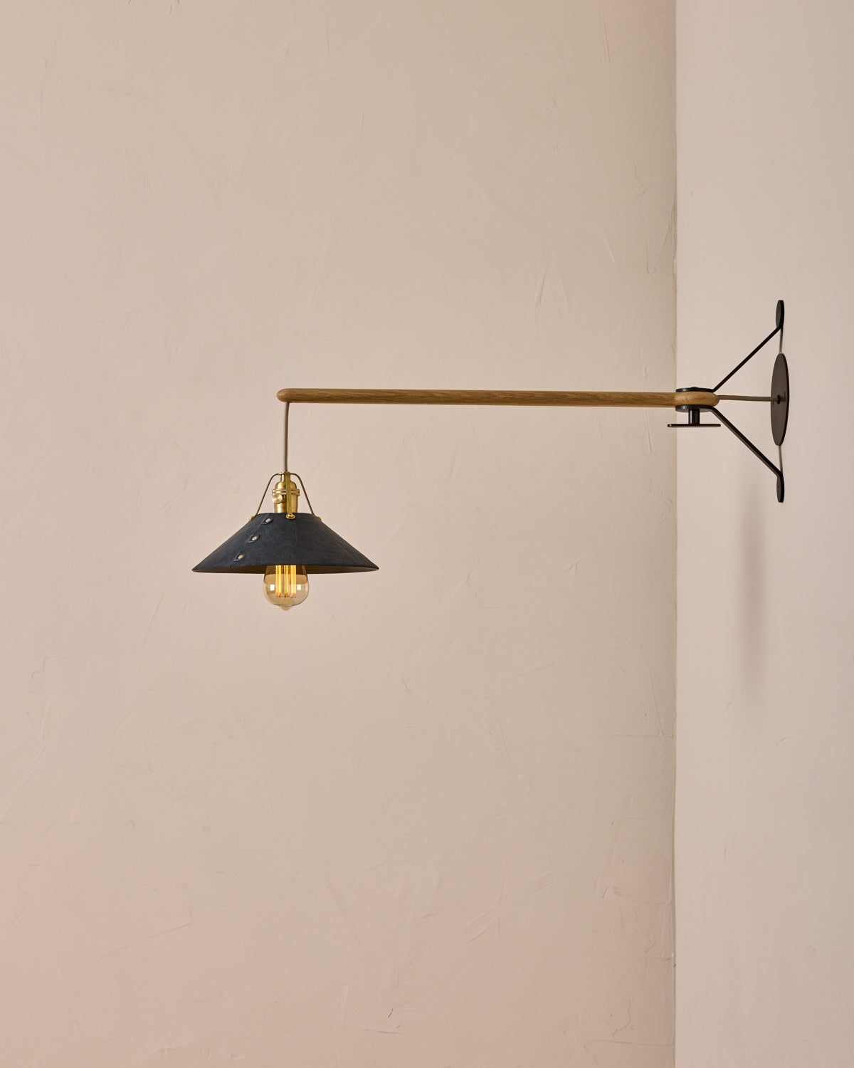 RTO Lighting - YAFFA SWING ARM SCONCE - MEDIUM