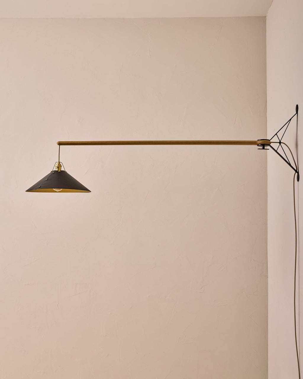 RTO Lighting - YAFFA SWING ARM SCONCE - EXTRA LARGE