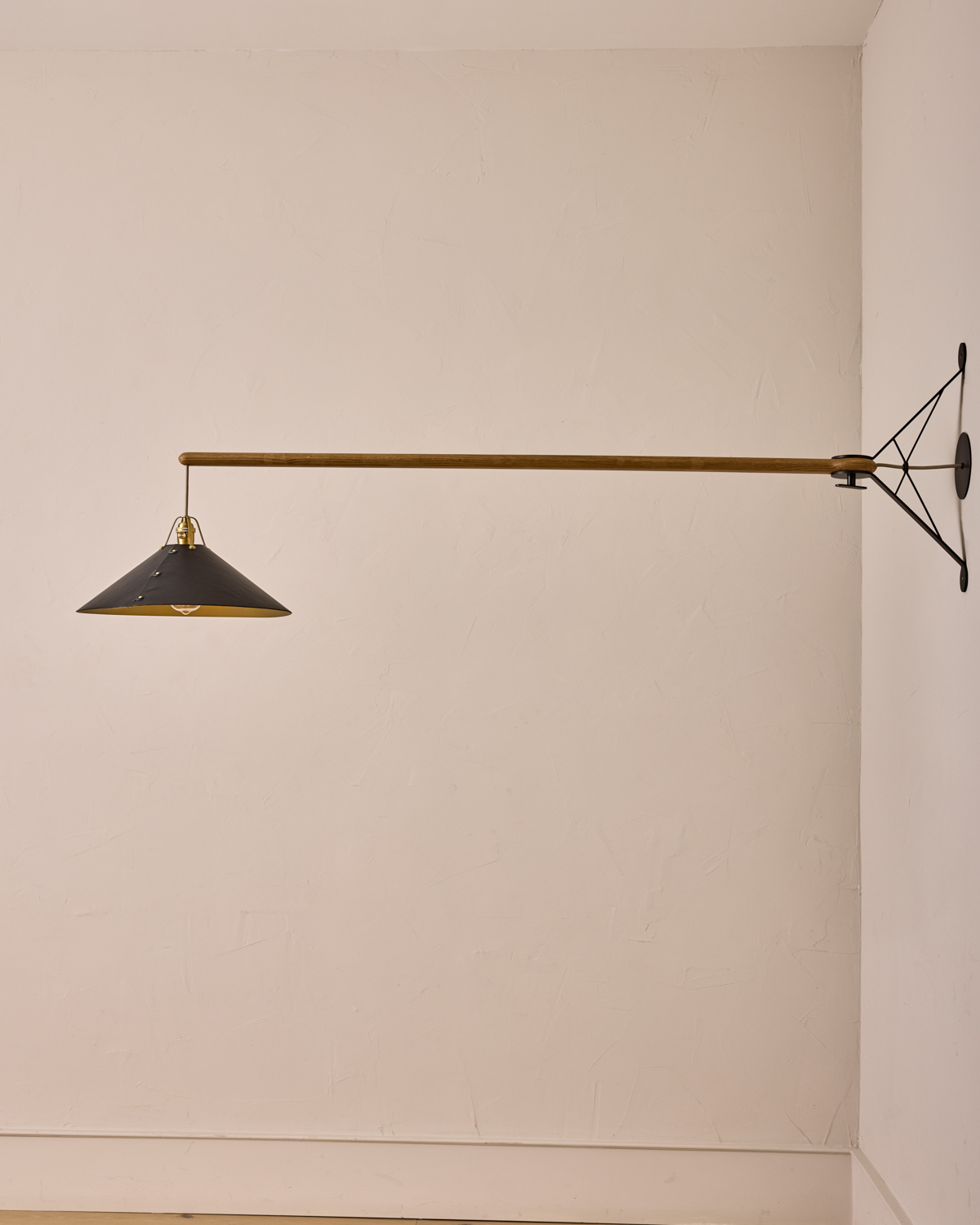 RTO Lighting - YAFFA SWING ARM SCONCE - EXTRA LARGE