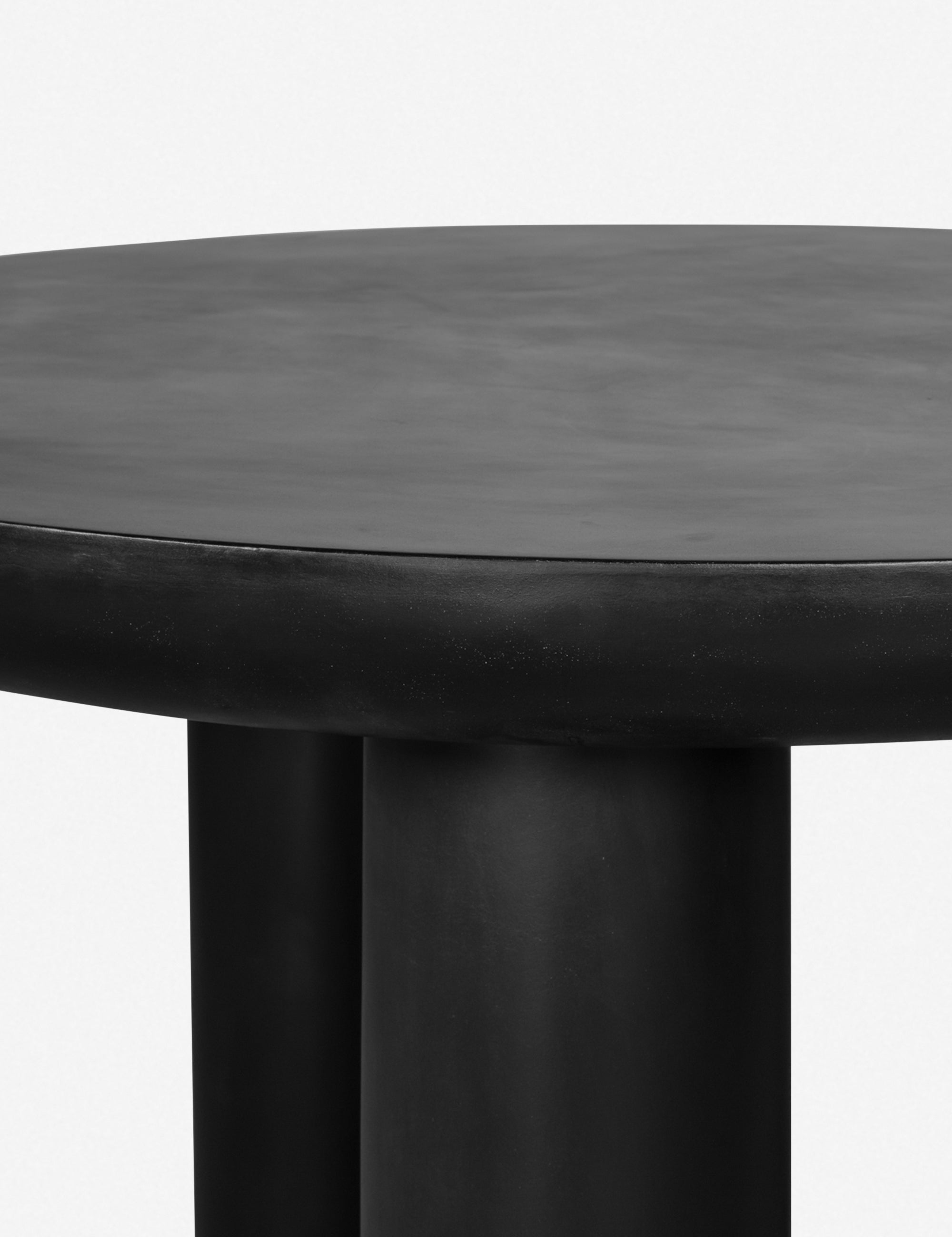 Lulu and Georgia - Peagan Indoor / Outdoor Round Dining Table