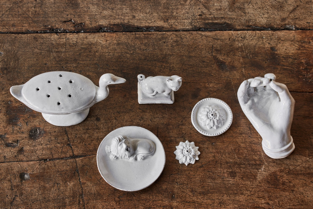 Nicky Kehoe - Minou Cat Incense Holder