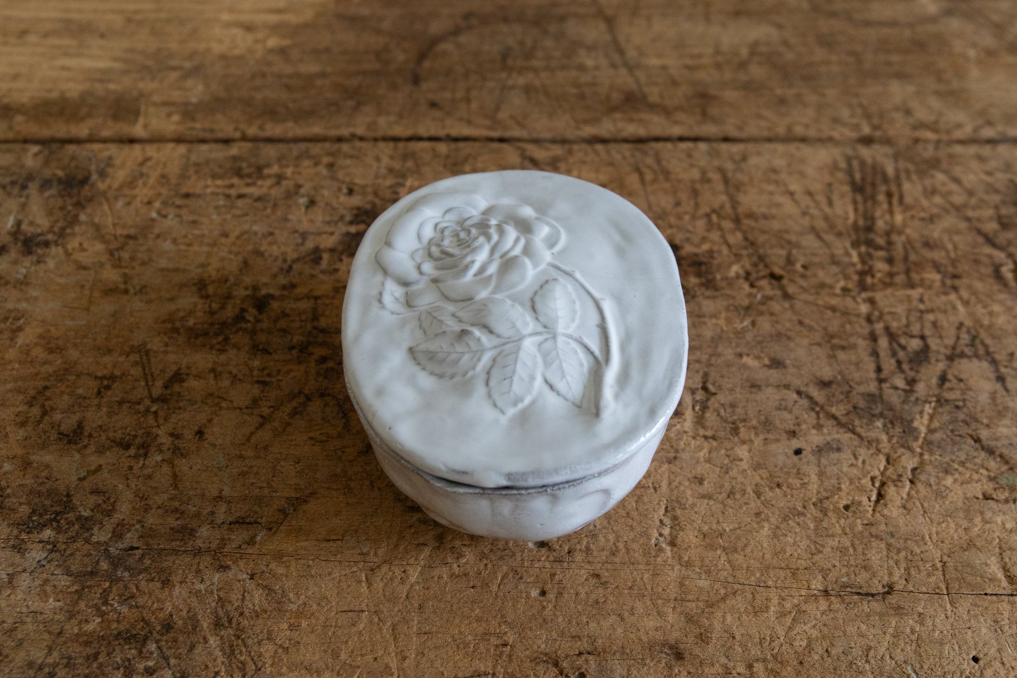 Nicky Kehoe - Setsuko Rose Box with Lid