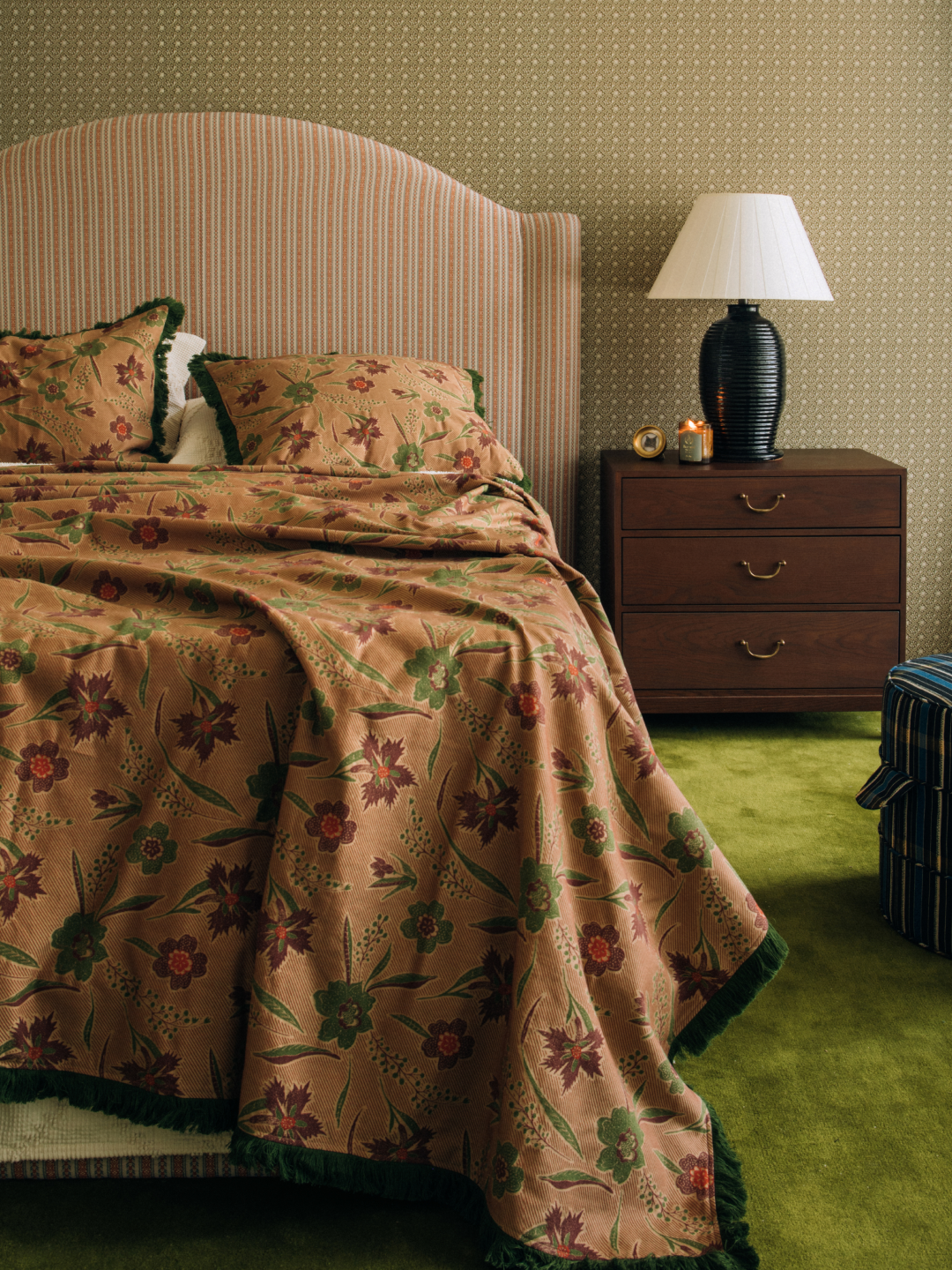 Nicky Kehoe - Aster Jacquard Coverlet with Fringe in Vert
