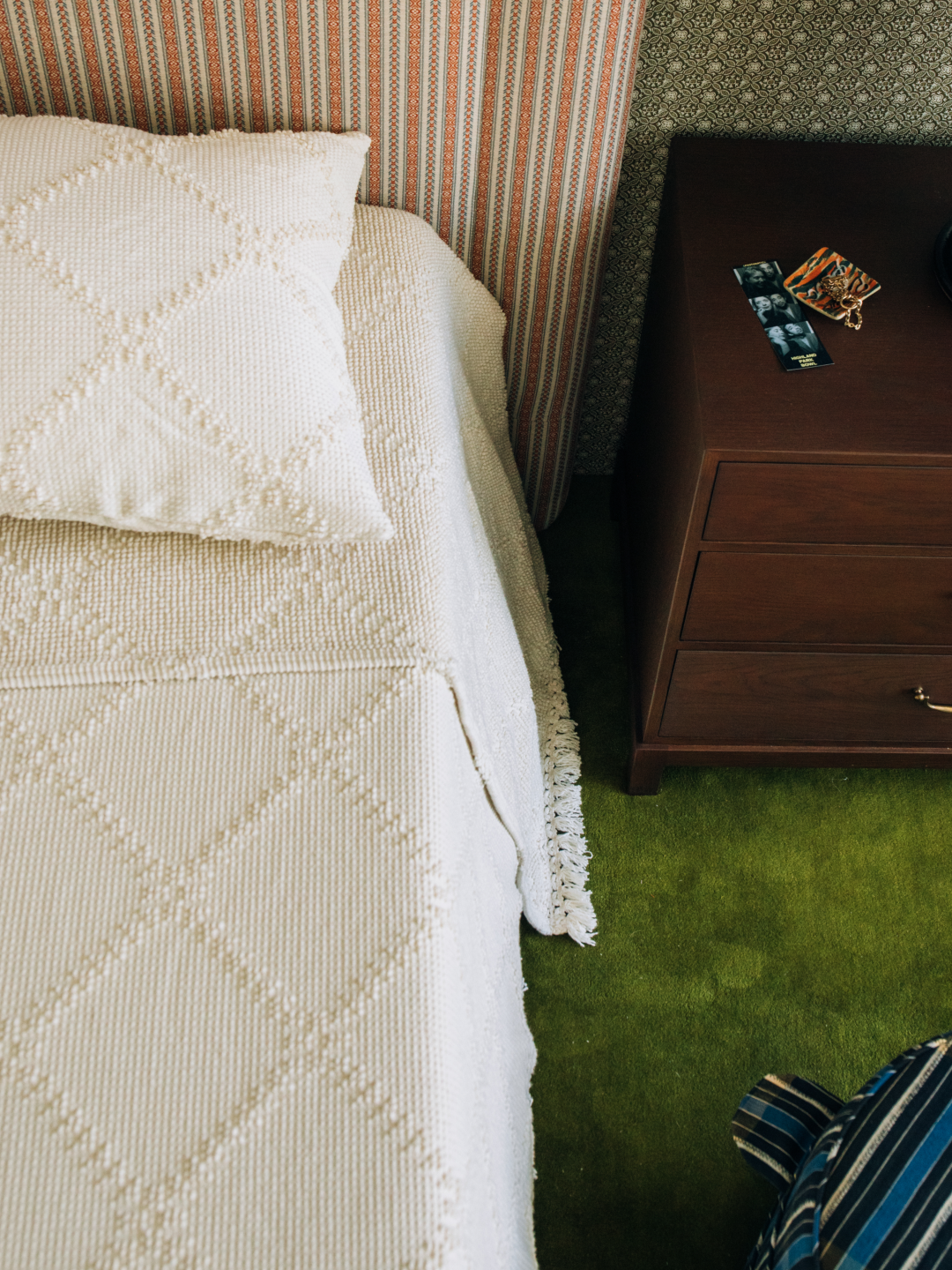 Nicky Kehoe - Trellis Terry Shams in Ivory