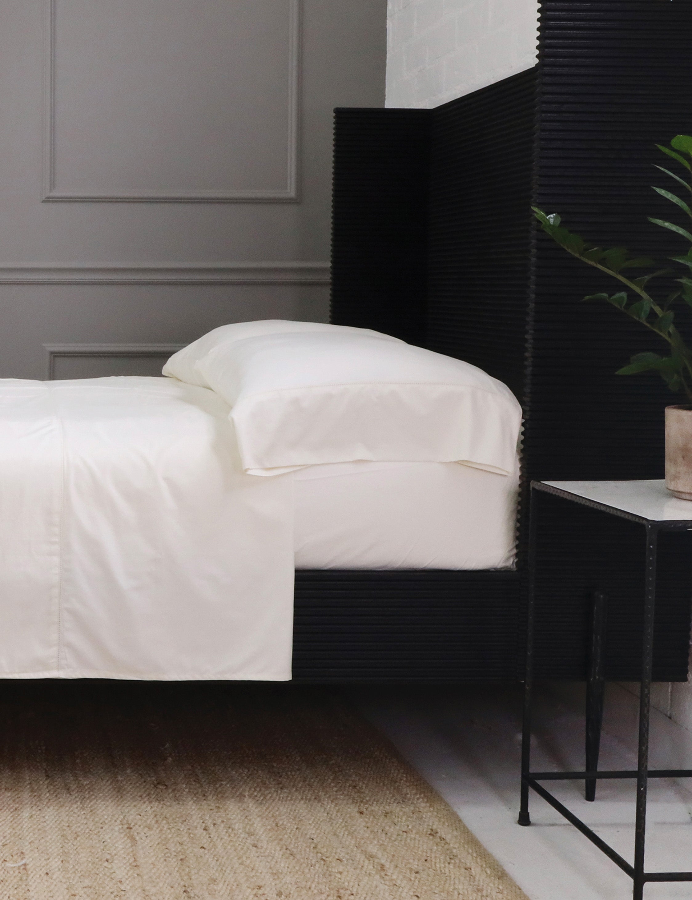 Lulu and Georgia - Classico Hemstitch Cotton Sateen Sheet Set by Pom Pom at Home