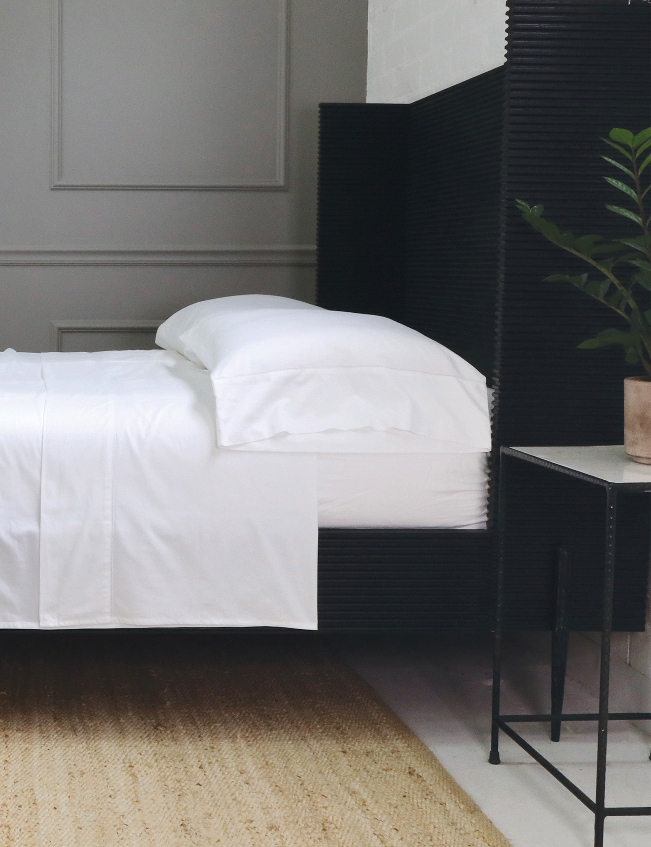 Lulu and Georgia - Classico Hemstitch Cotton Sateen Sheet Set by Pom Pom at Home