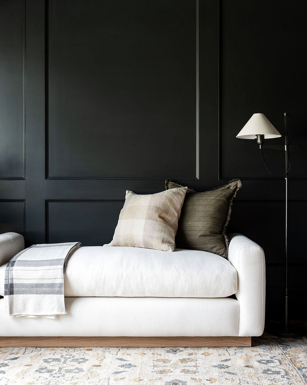 McGee & Co - Mansfield Bench