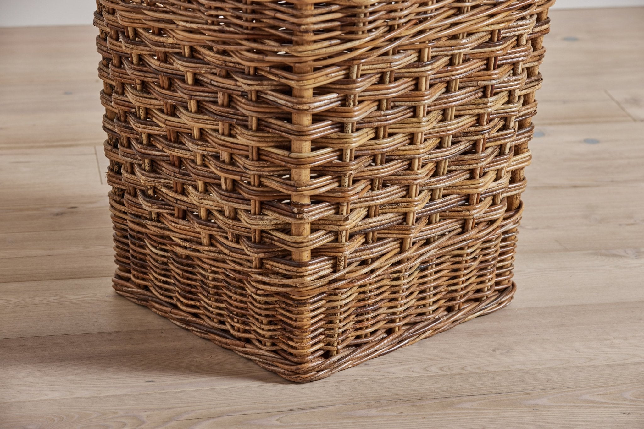 Nicky Kehoe - French Country Orchard Basket