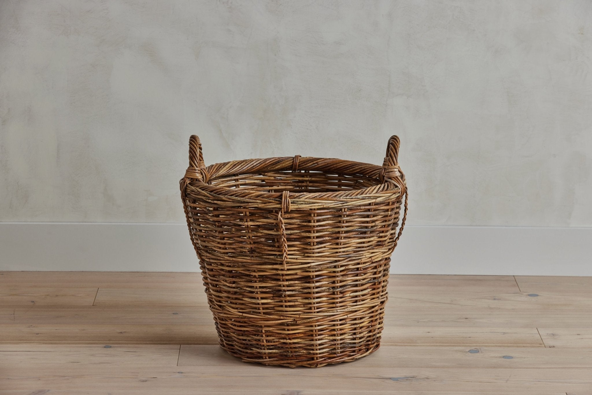 Nicky Kehoe - French Countryside Fireside Basket