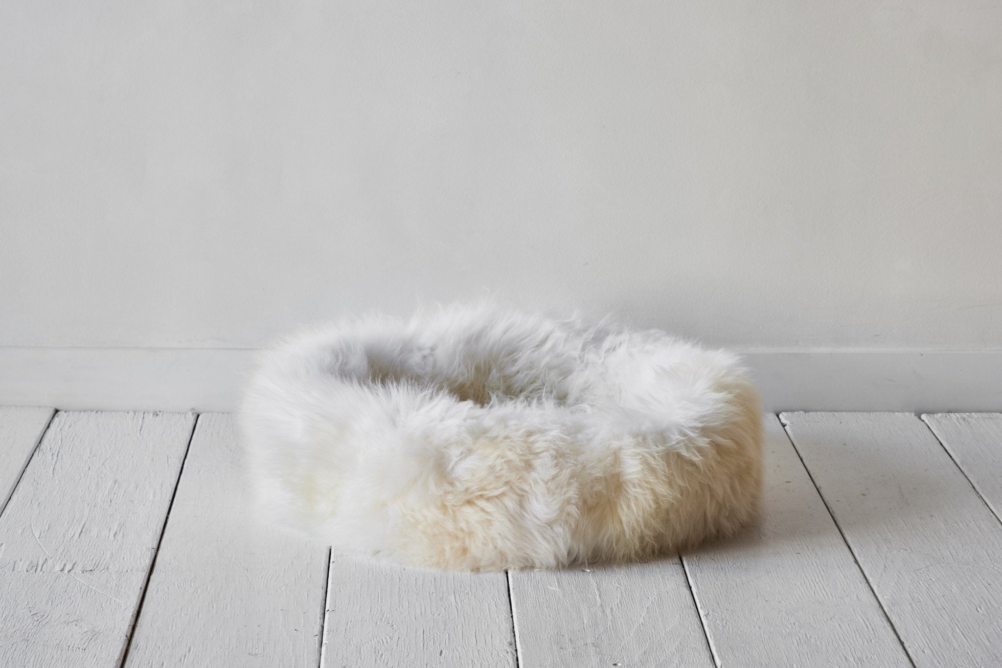 Nicky Kehoe - Irish Sheep Wool Pet Bed (Multiple Sizes)