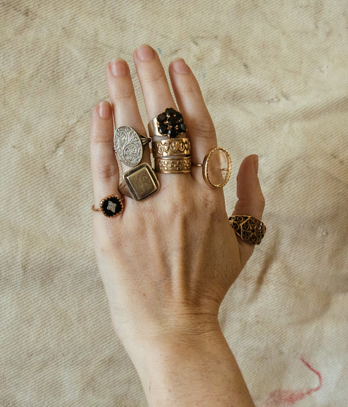 Nicky Kehoe - Pierrot Ring, Noir (Size 52)