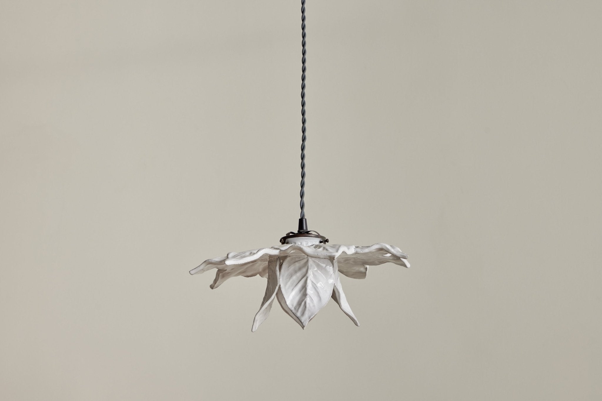 Nicky Kehoe - Leaf Pendant
