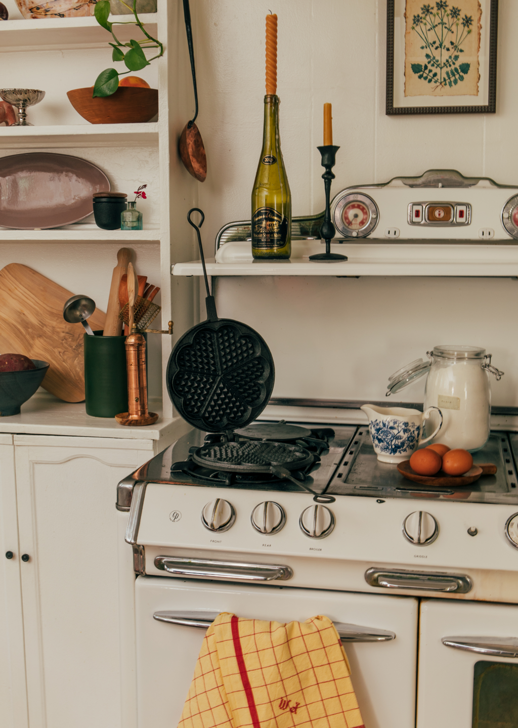 Nicky Kehoe - Cast Iron Waffle Maker