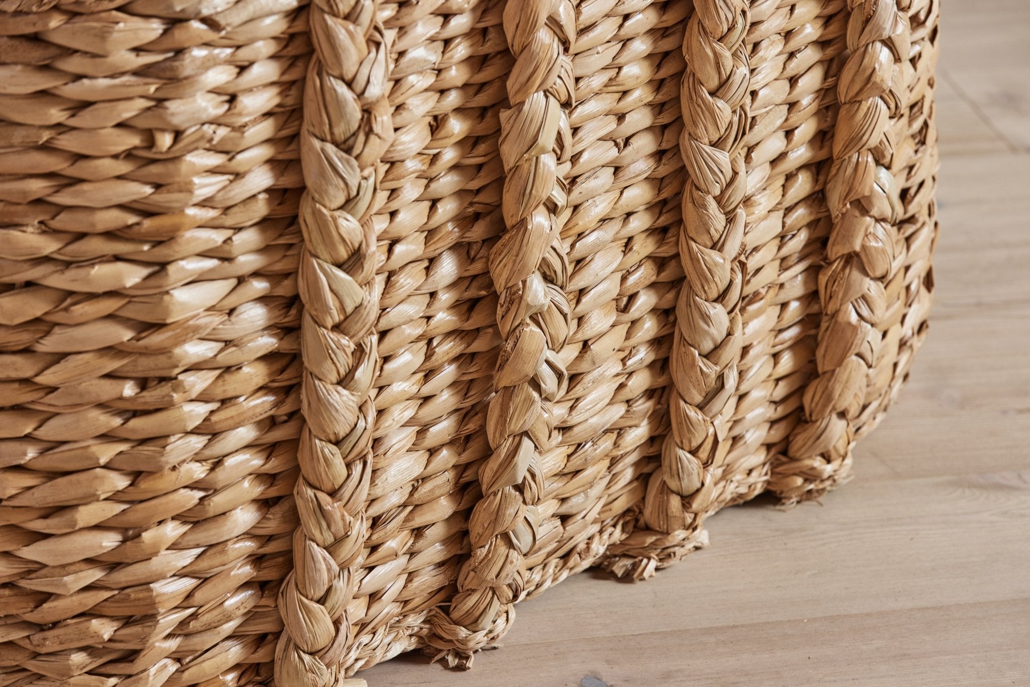Nicky Kehoe - Large Oval Log Rush Basket