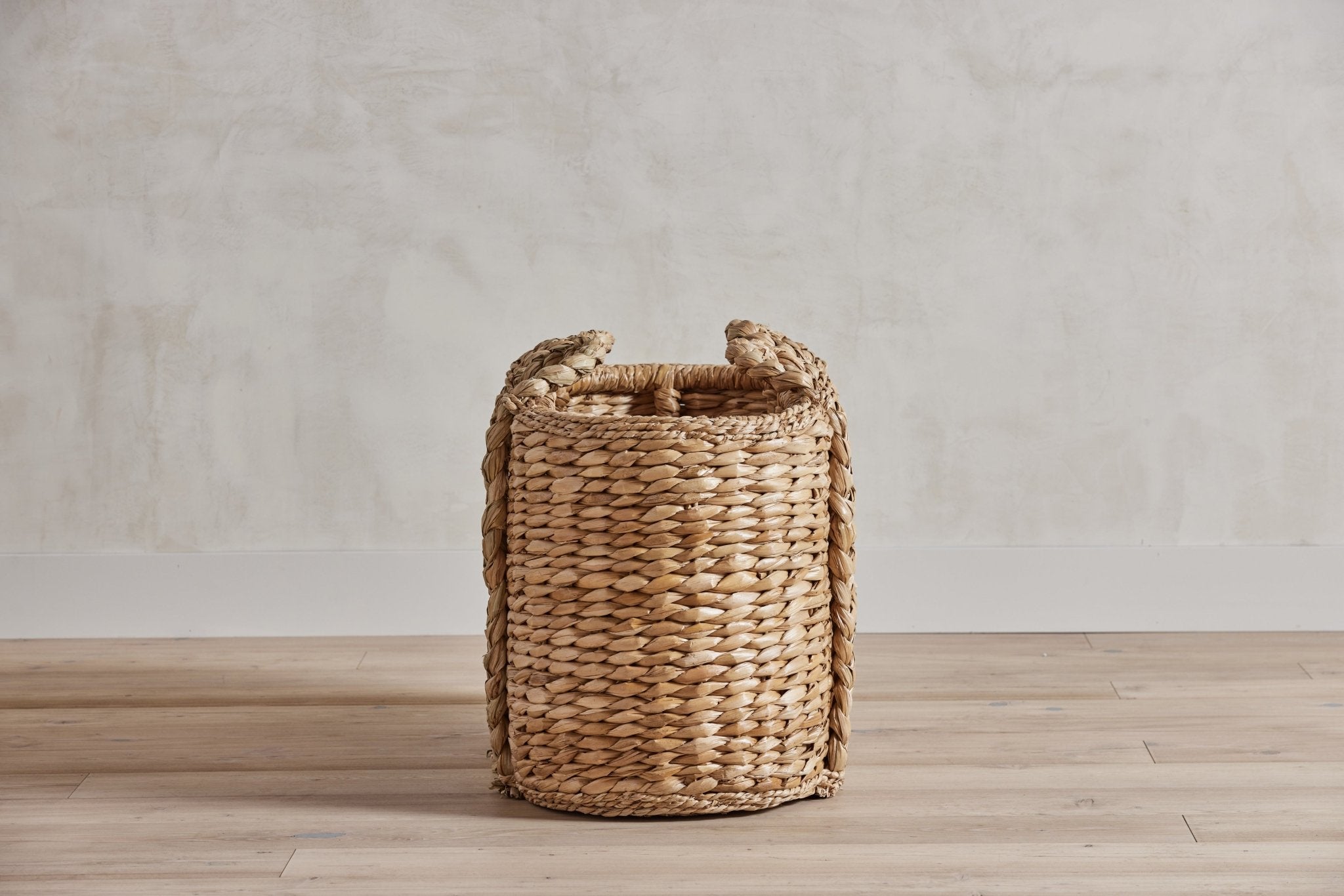 Nicky Kehoe - Large Oval Log Rush Basket