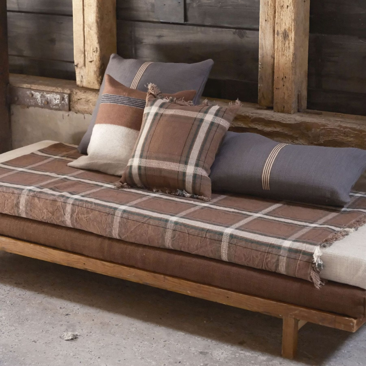 Urban Natural - Rowan Coverlet