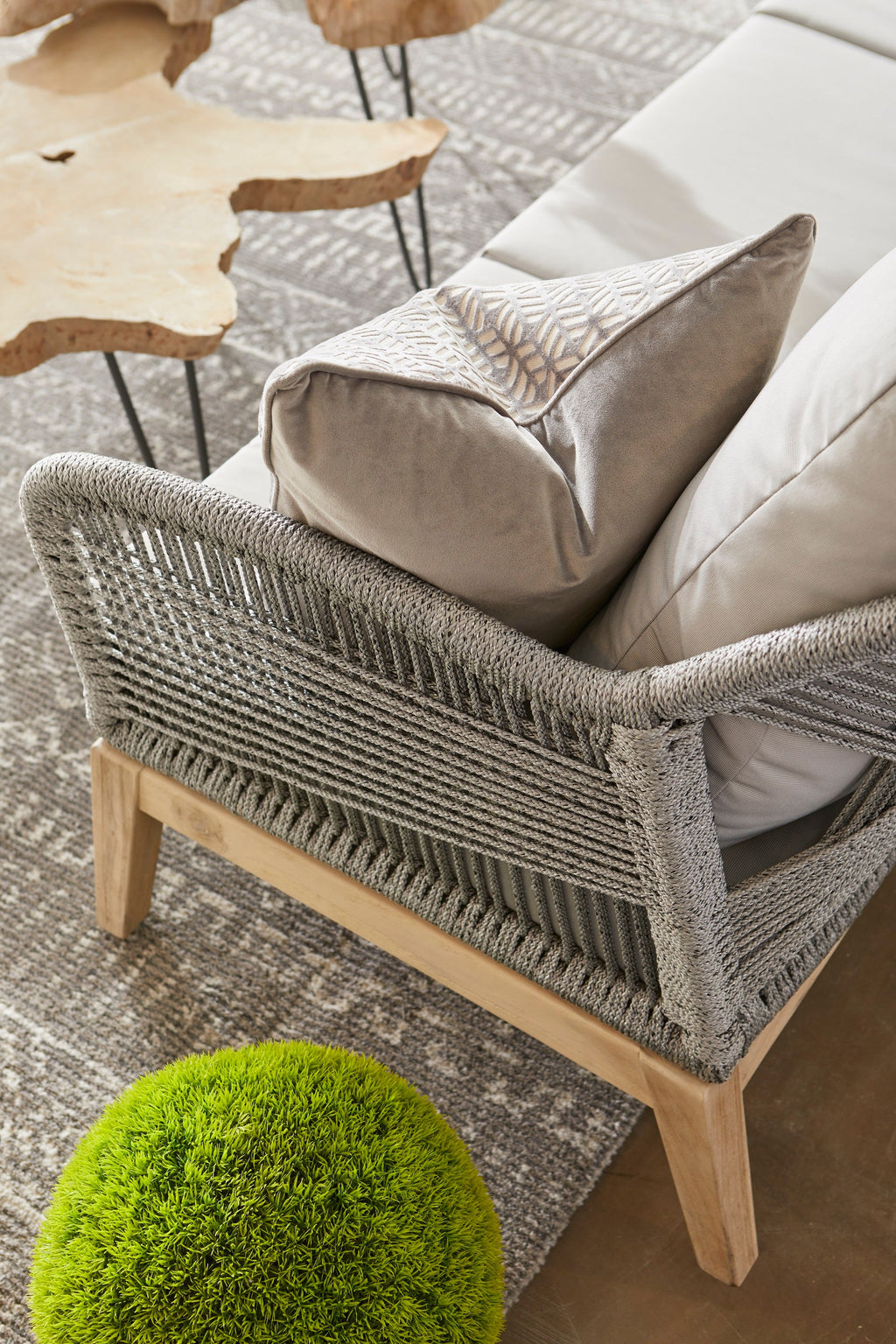 Lulu and Georgia - London Indoor / Outdoor Sofa