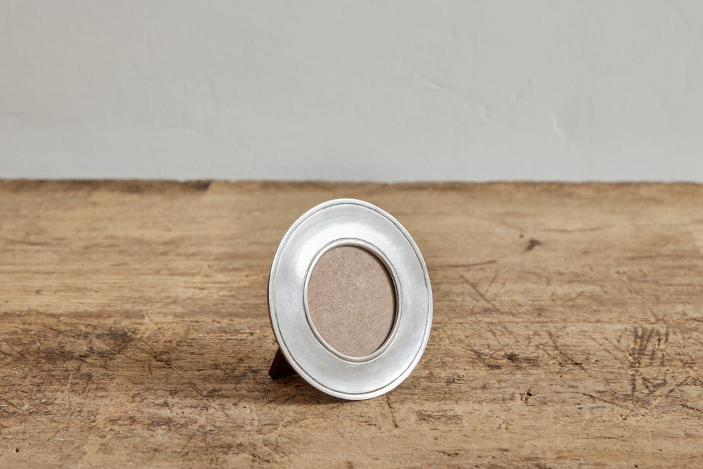 Nicky Kehoe - Pewter Lombardia Round Frame Small