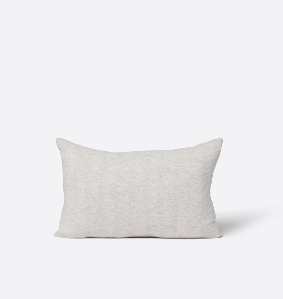 Amber Interiors - Mina Vintage Lumbar Pillow 14" x 22"