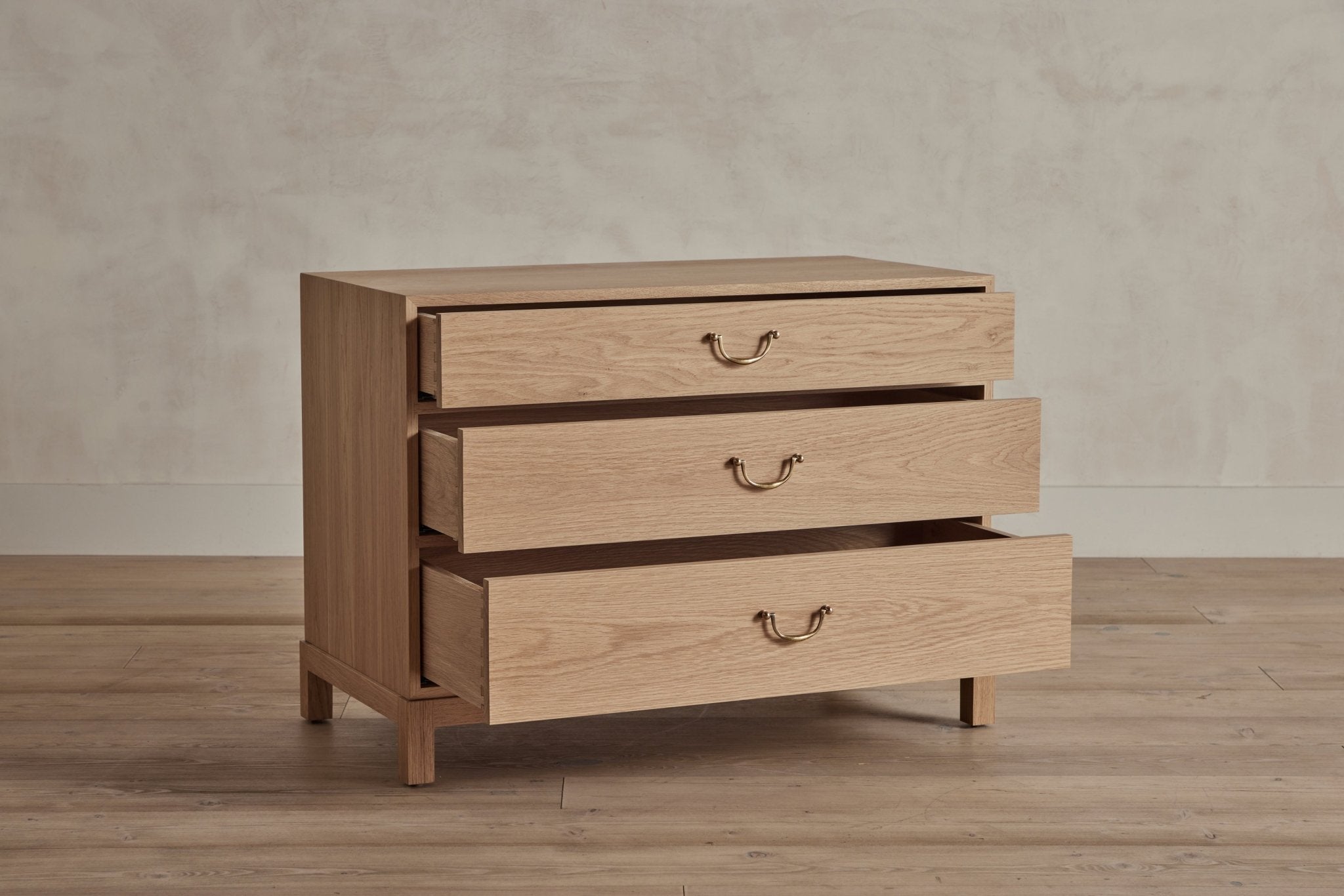 Nicky Kehoe - Campaign Chest, 36"