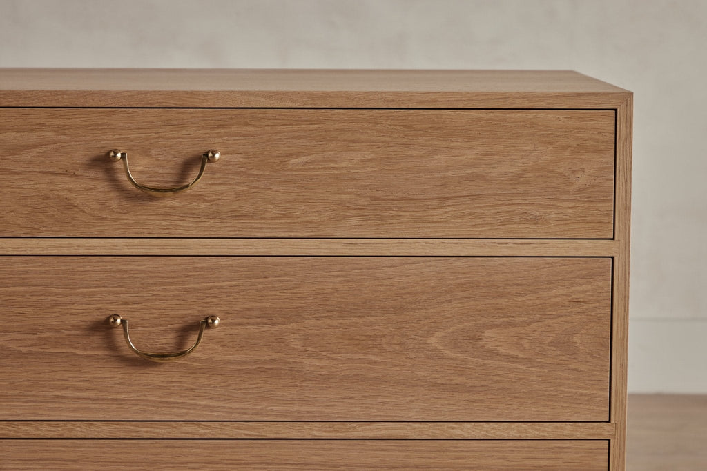 Nicky Kehoe - Campaign Chest, 36"