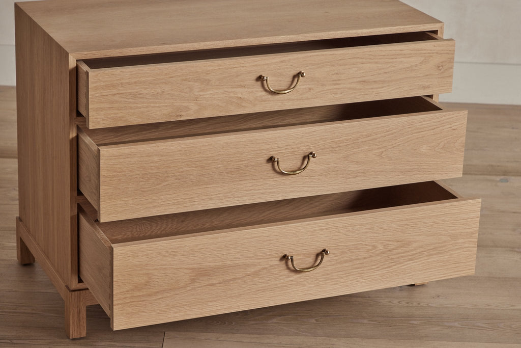 Nicky Kehoe - Campaign Chest, 36"