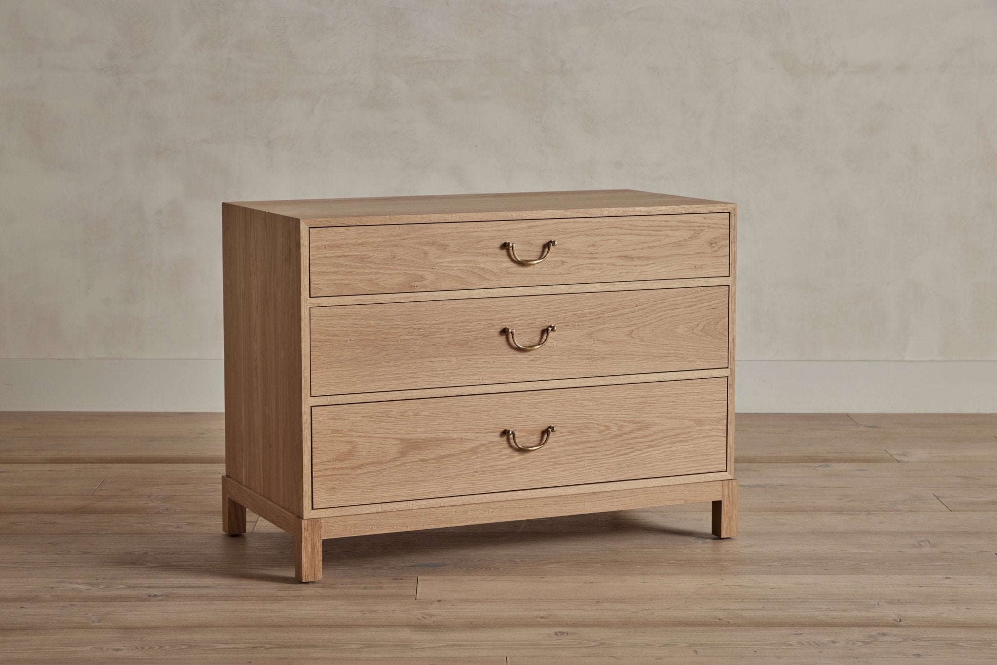 Nicky Kehoe - Campaign Chest, 36"