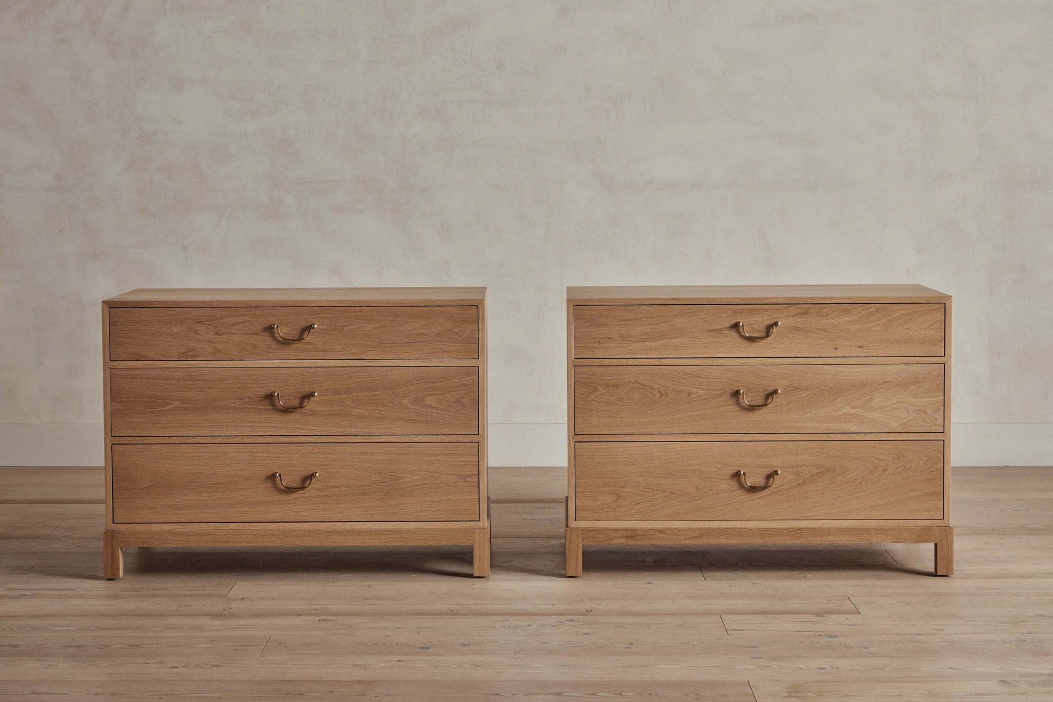 Nicky Kehoe - Campaign Chest, 36"