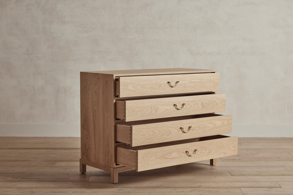 Nicky Kehoe - Campaign Dresser