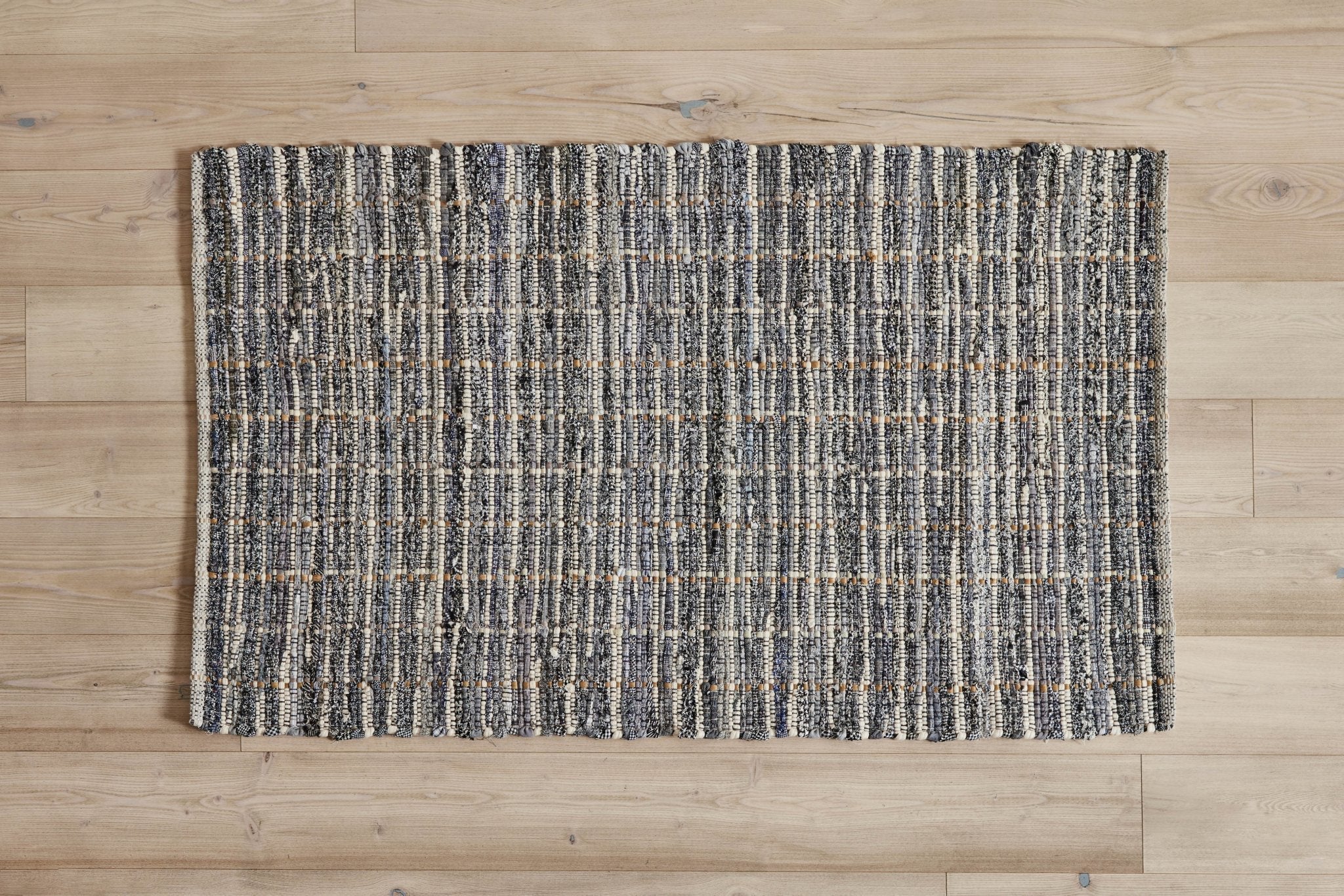 Nicky Kehoe - Chemise Rug 3 x 5'