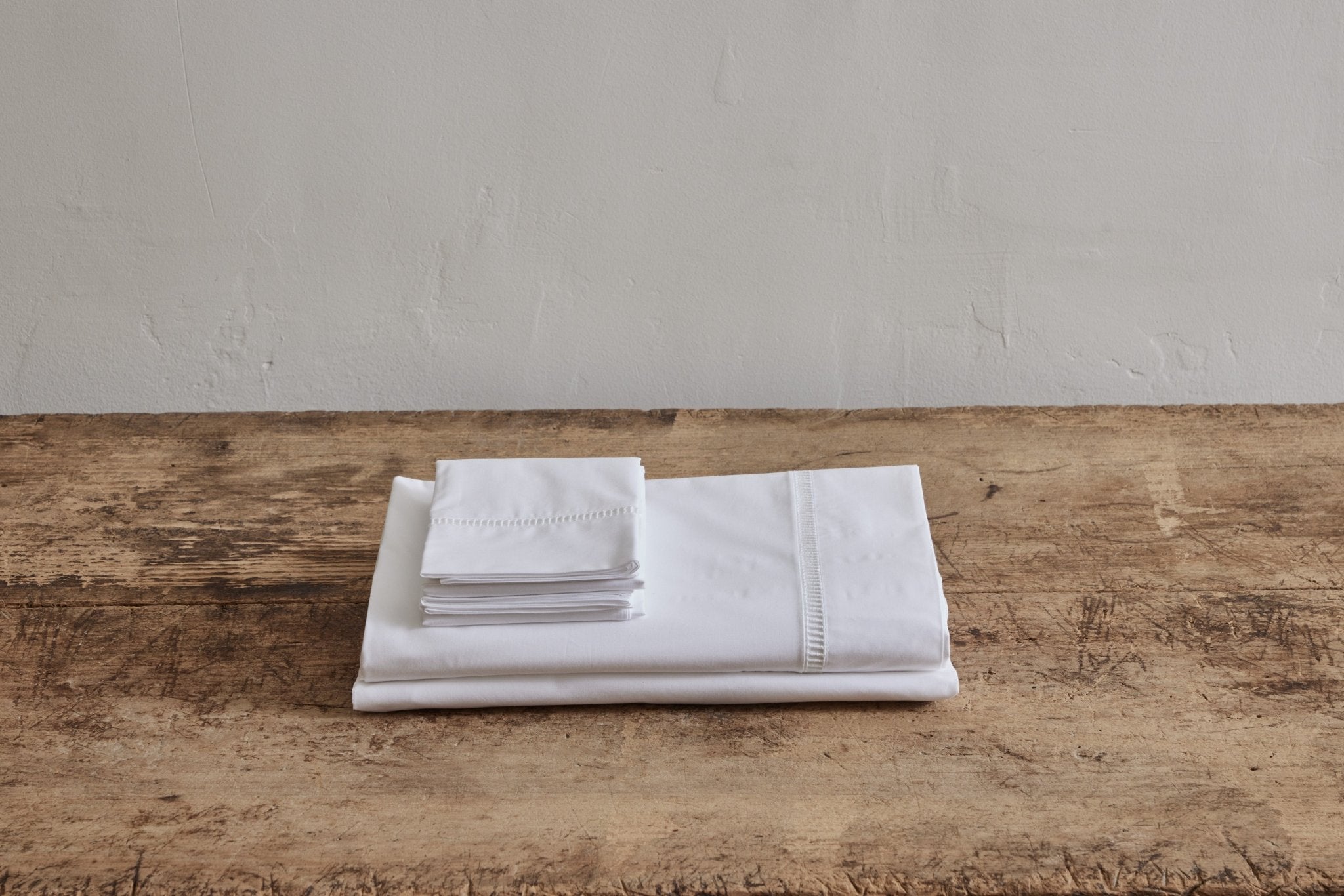 Nicky Kehoe - Cotton Percale Sheet Set in White