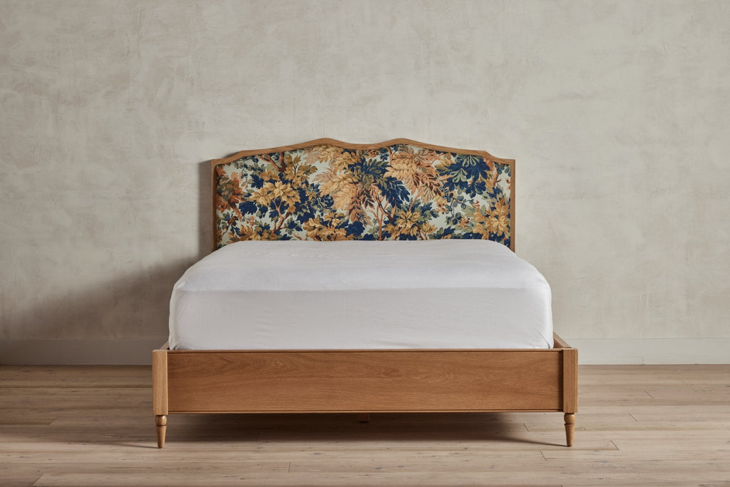 Nicky Kehoe - Curved Bed