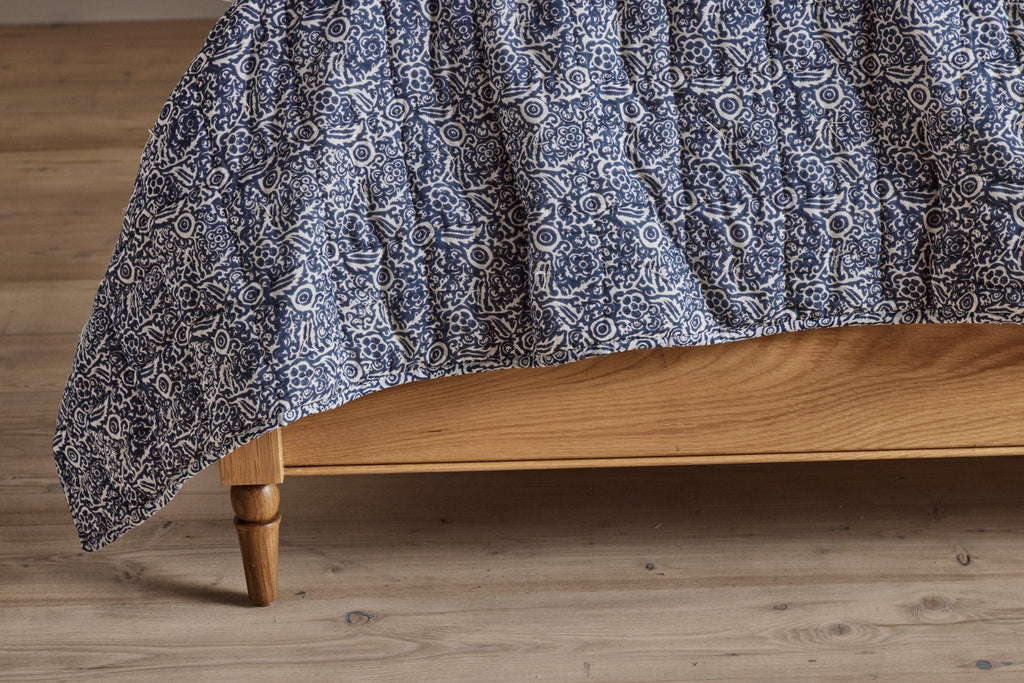 Nicky Kehoe - Eden Quilt in Midnight