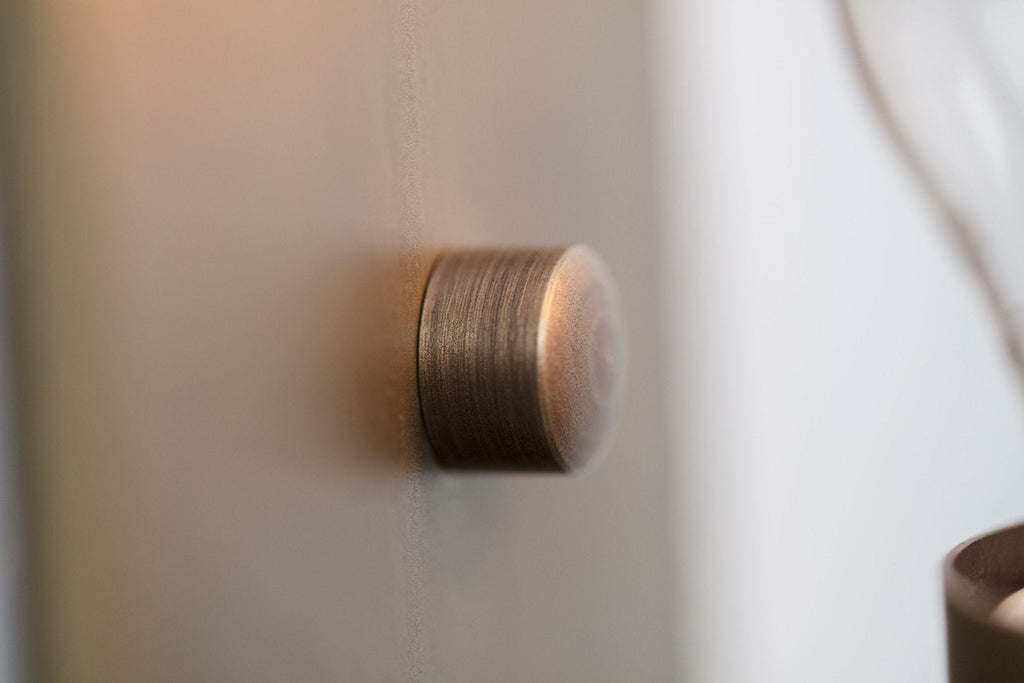 Nicky Kehoe - L Sconce