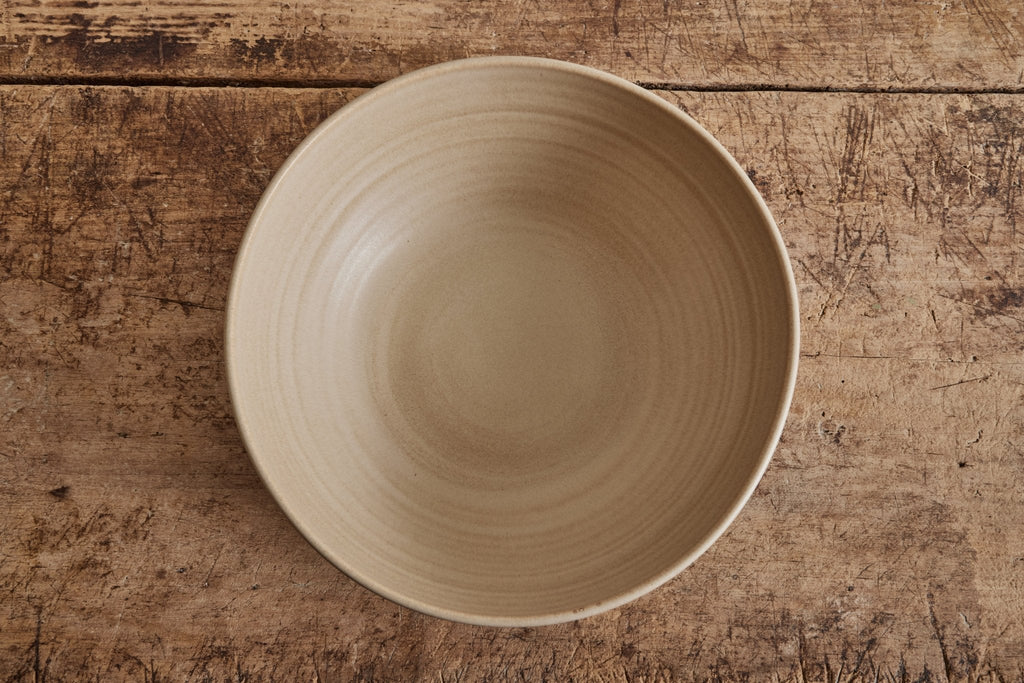 Nicky Kehoe - Large Serving Bowl in Flax