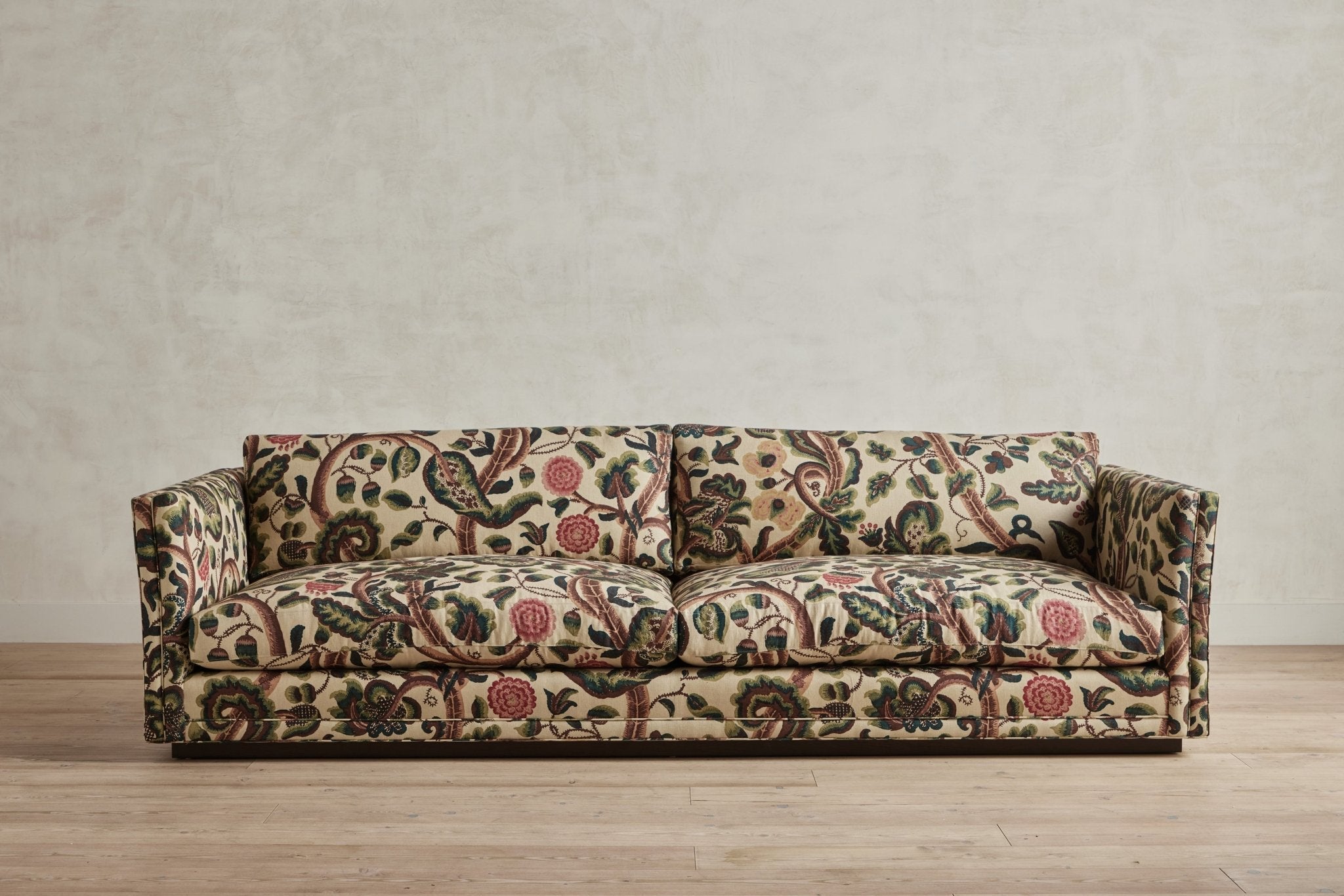 Nicky Kehoe - Modern Sofa