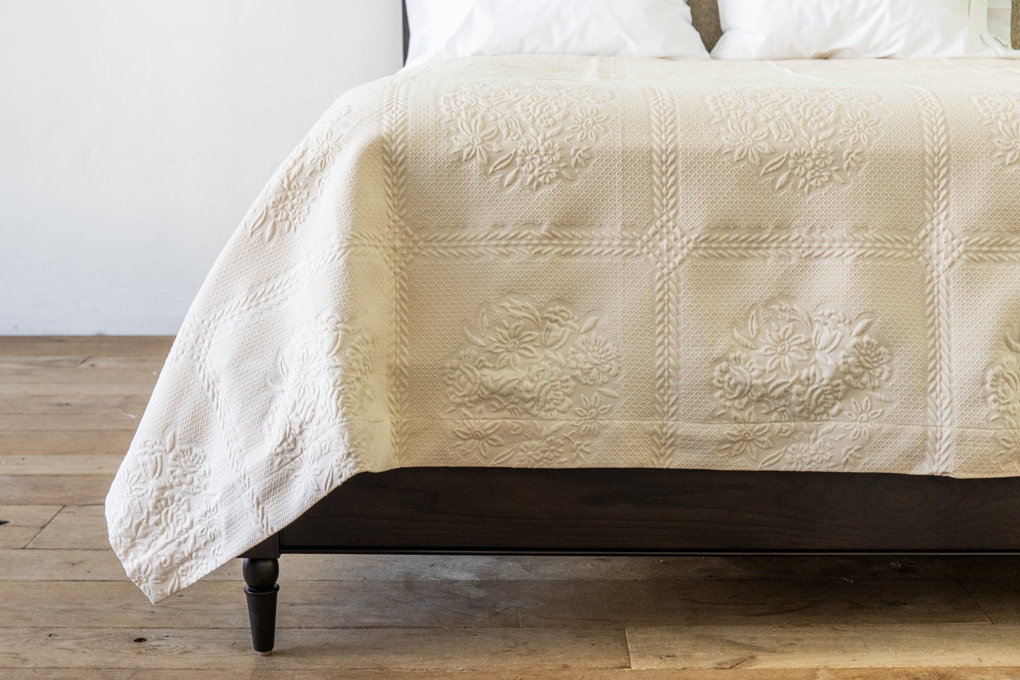 Nicky Kehoe - Nonna Floral Coverlet