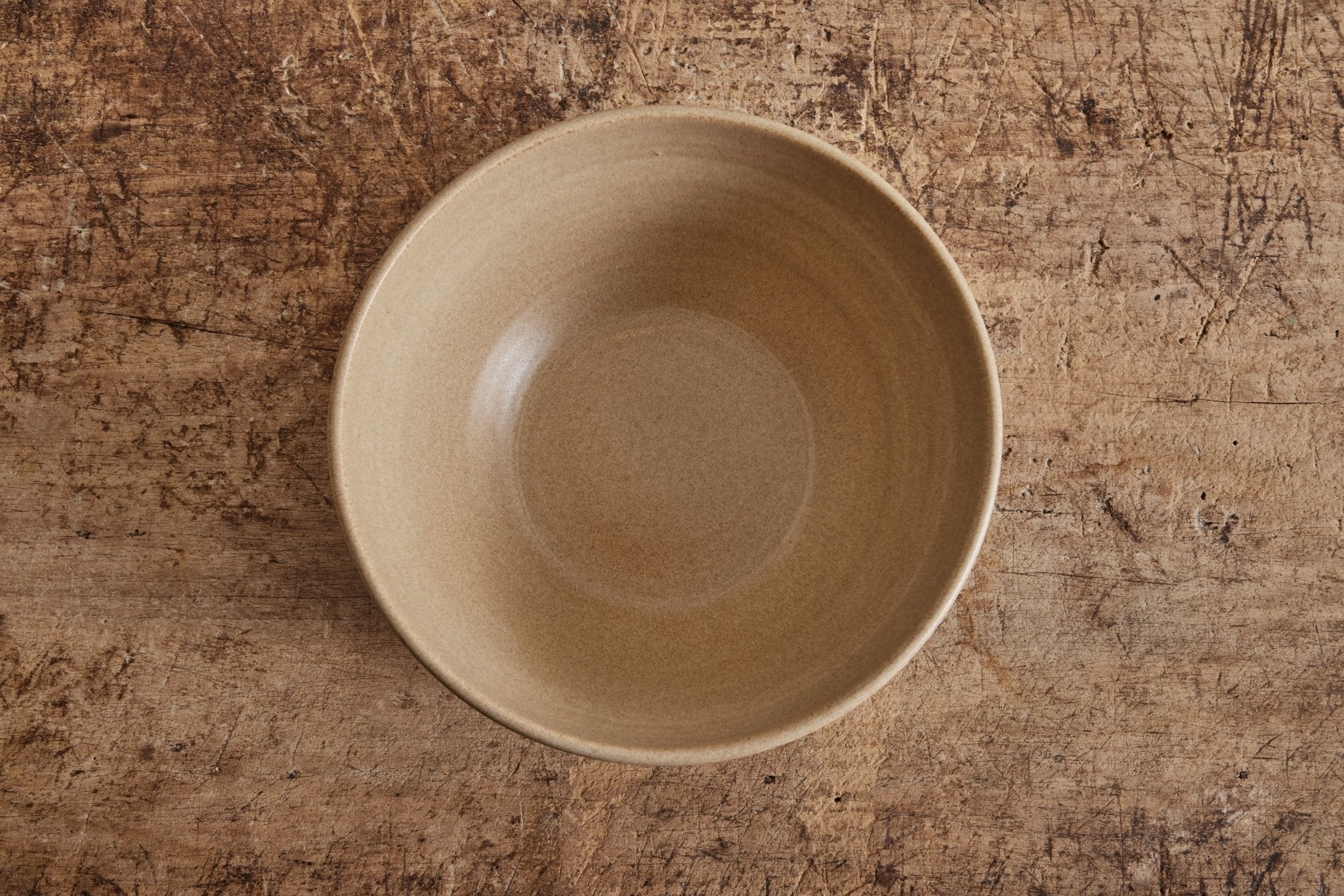 Nicky Kehoe - Serving Bowl in Flax