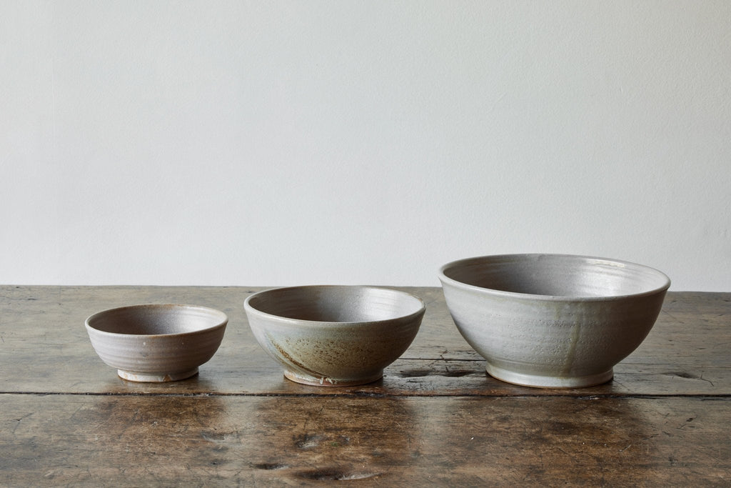 Nicky Kehoe - Serving Bowl in Oat