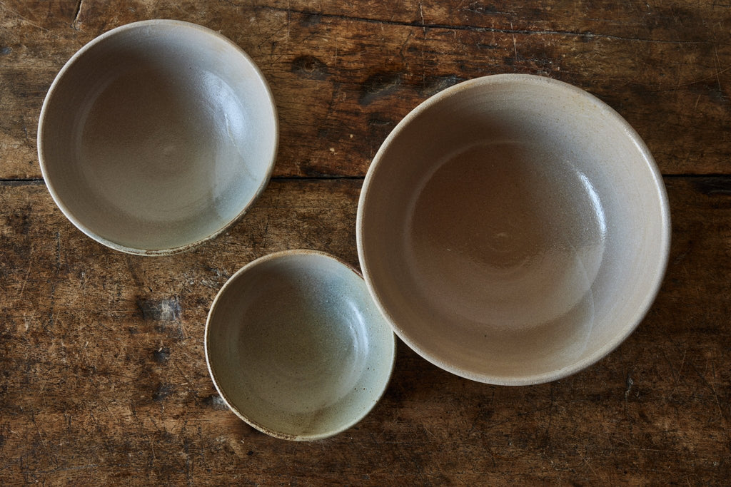 Nicky Kehoe - Serving Bowl in Oat