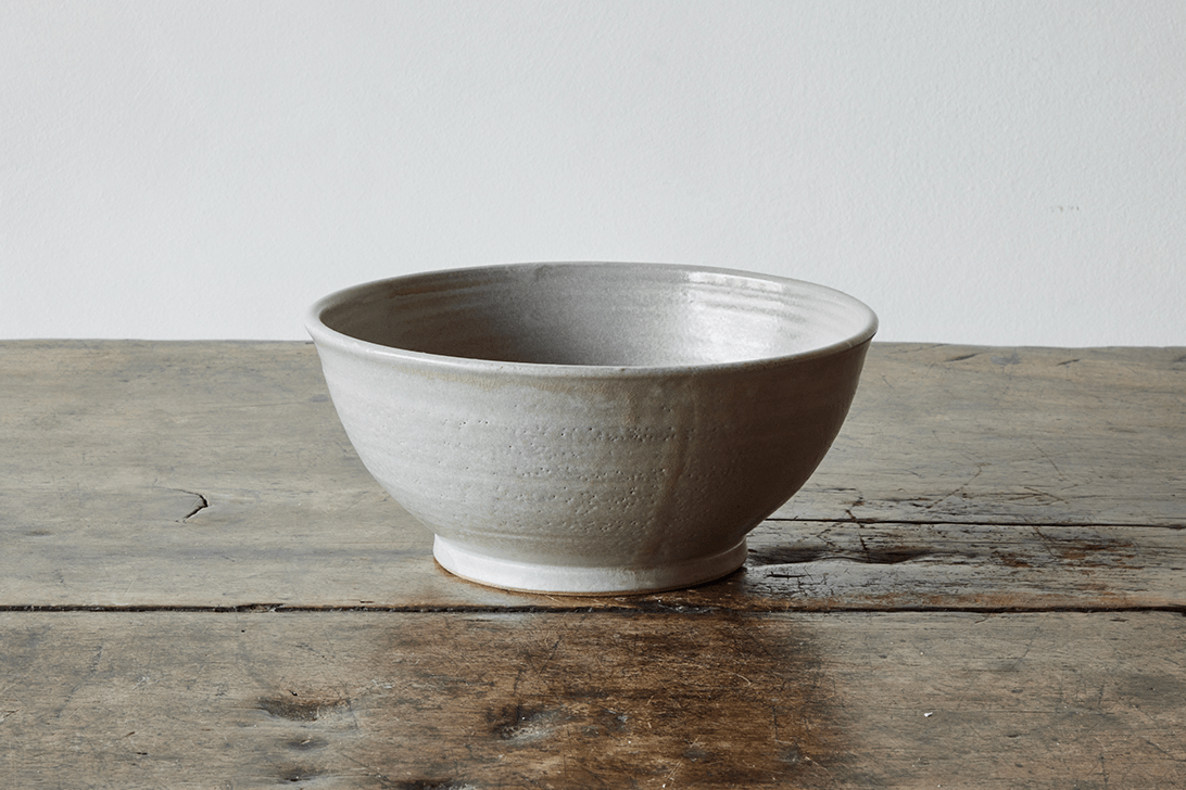 Nicky Kehoe - Serving Bowl in Oat