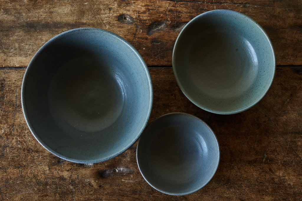 Nicky Kehoe - Serving Bowl in Smoke