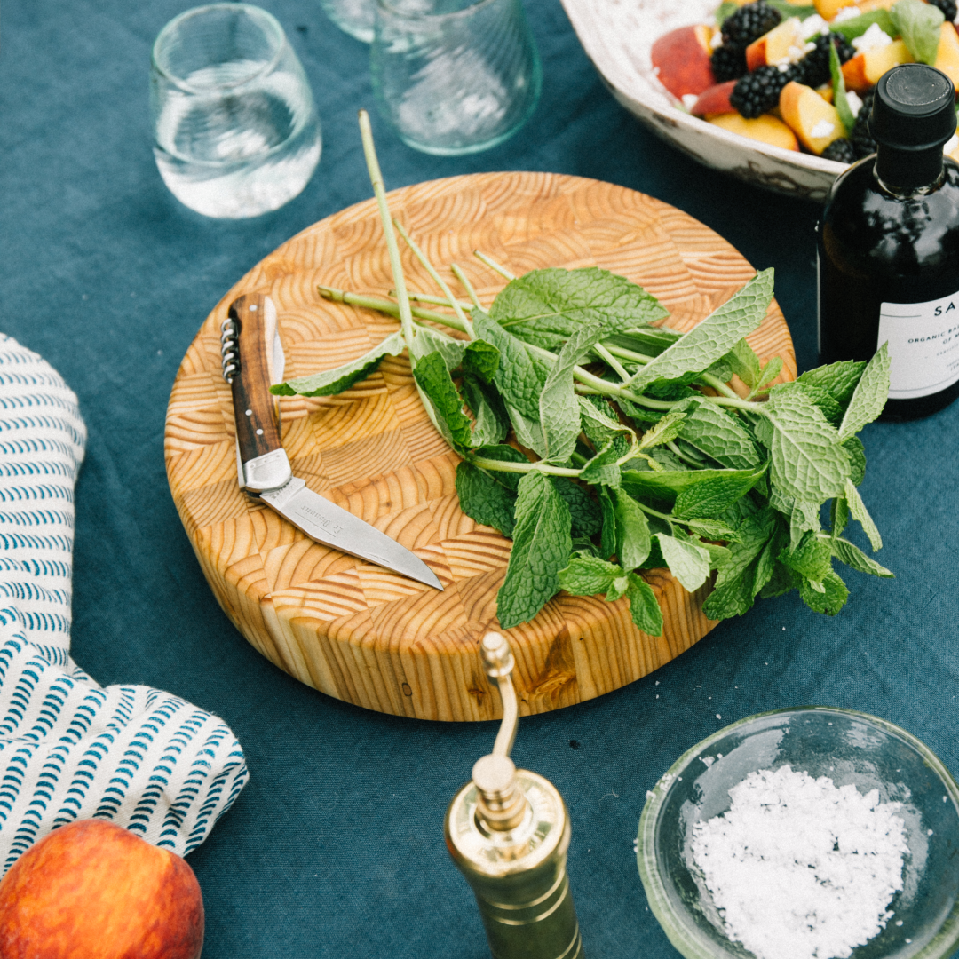 Nicky Kehoe - Round Cutting Board