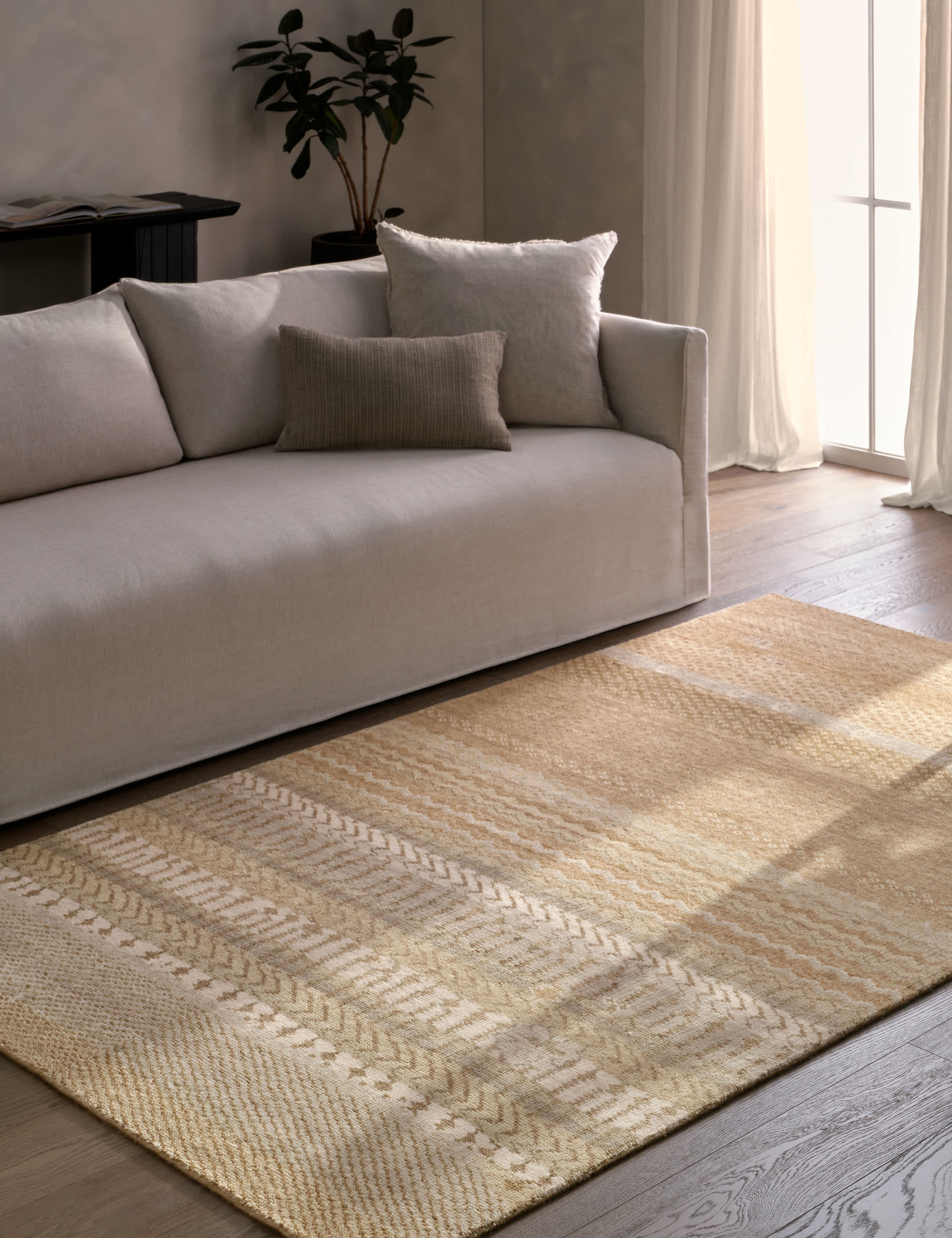 Lulu and Georgia - McCabe Hand - Knotted Wool Rug