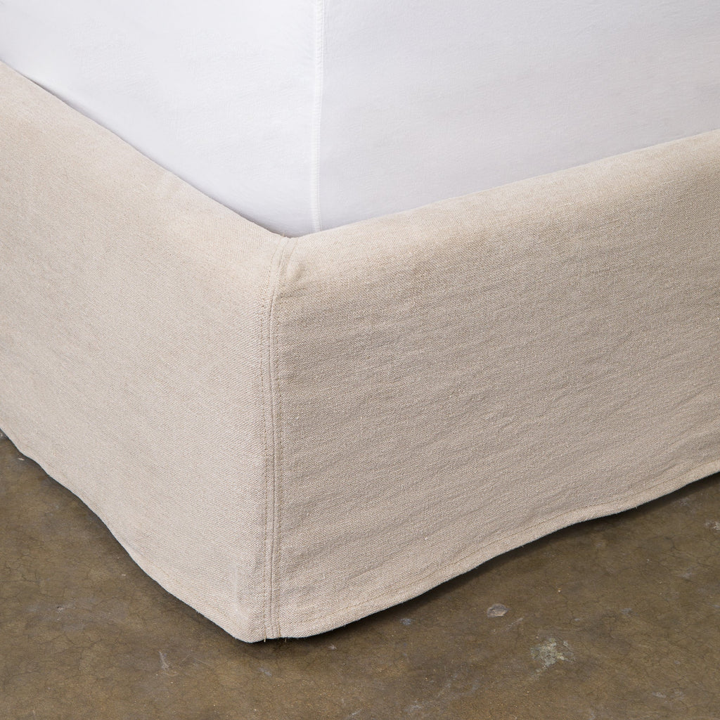 Amber Interiors - Shelby Bed