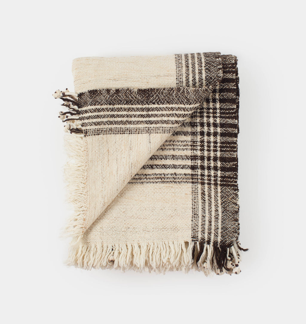 Amber Interiors - Dahalia Throw Blanket