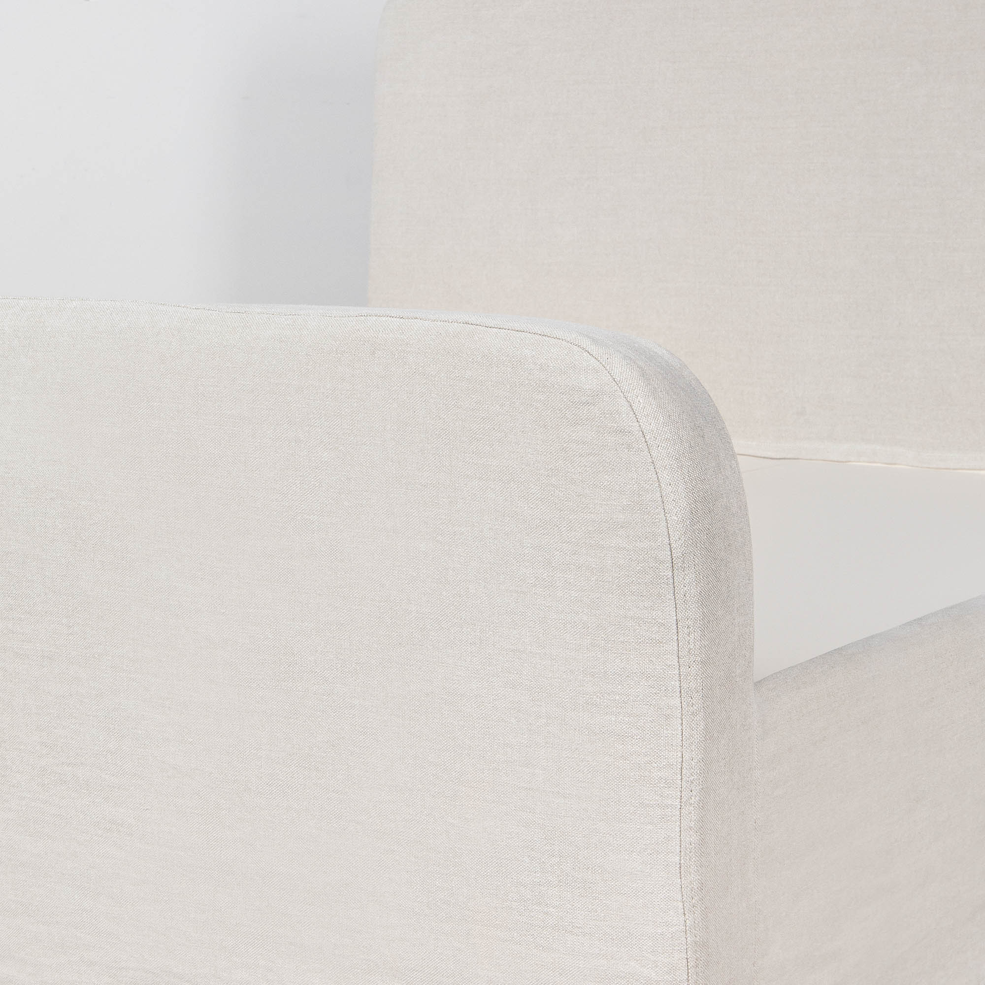 Amber Interiors - Shelby Bed with Footboard